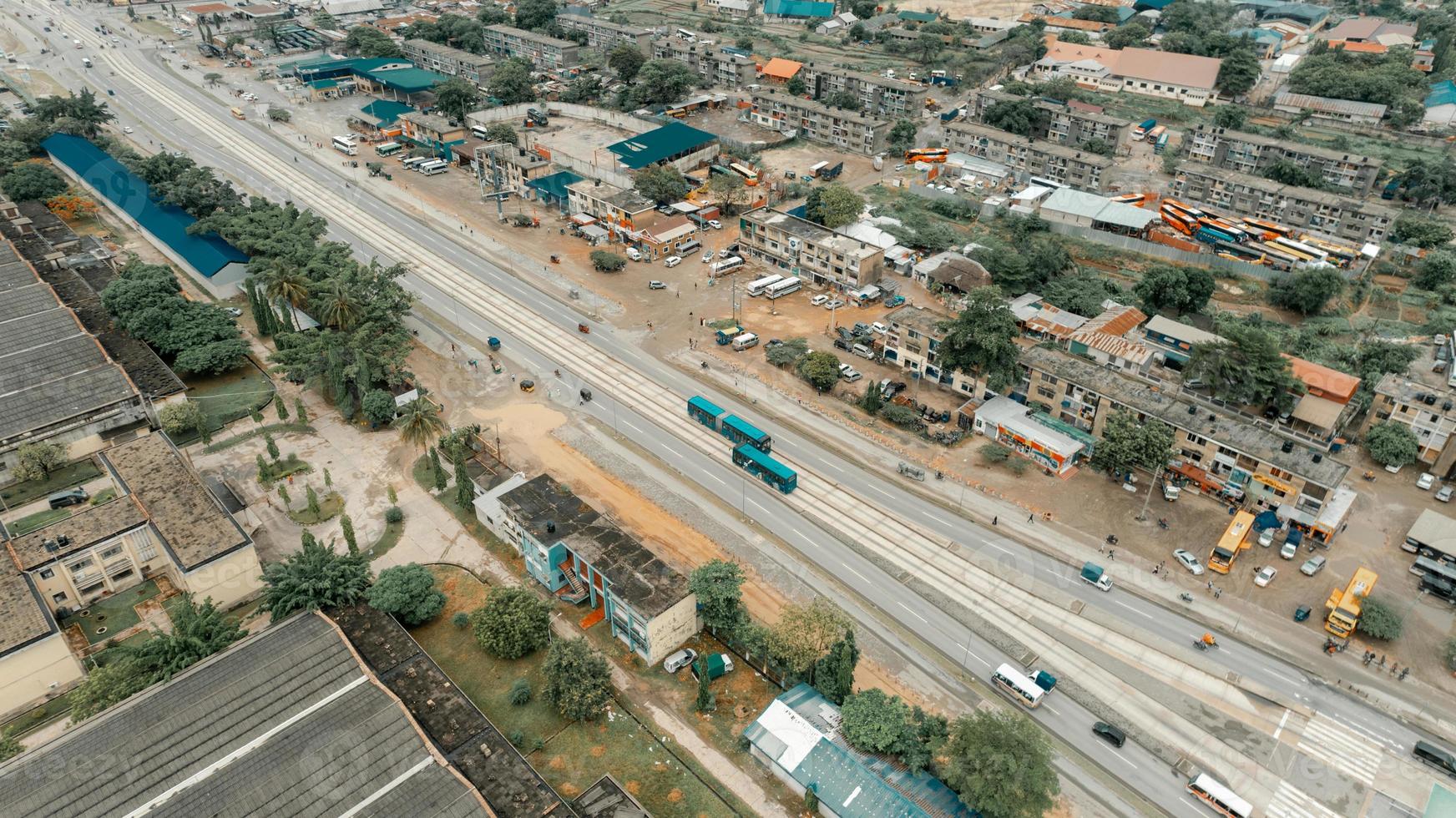 veduta aerea della zona industriale di dar es salaam foto