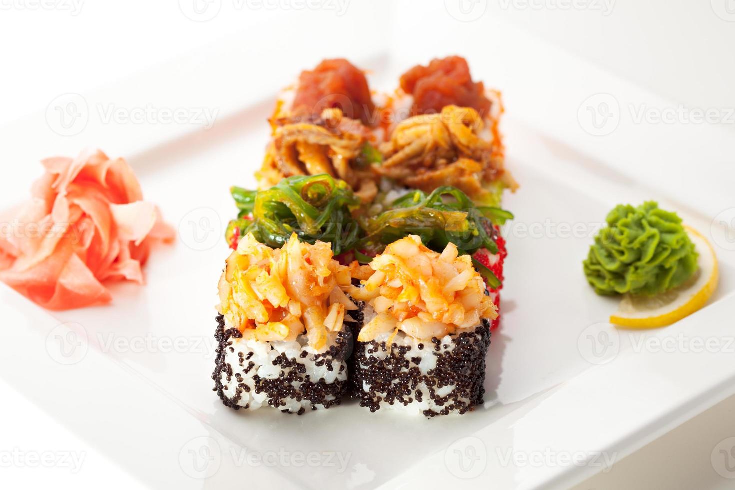 cucina giapponese - sushi roll foto