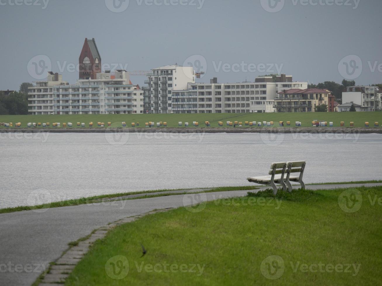 la città di cuxhaven sul mare del nord in germania foto