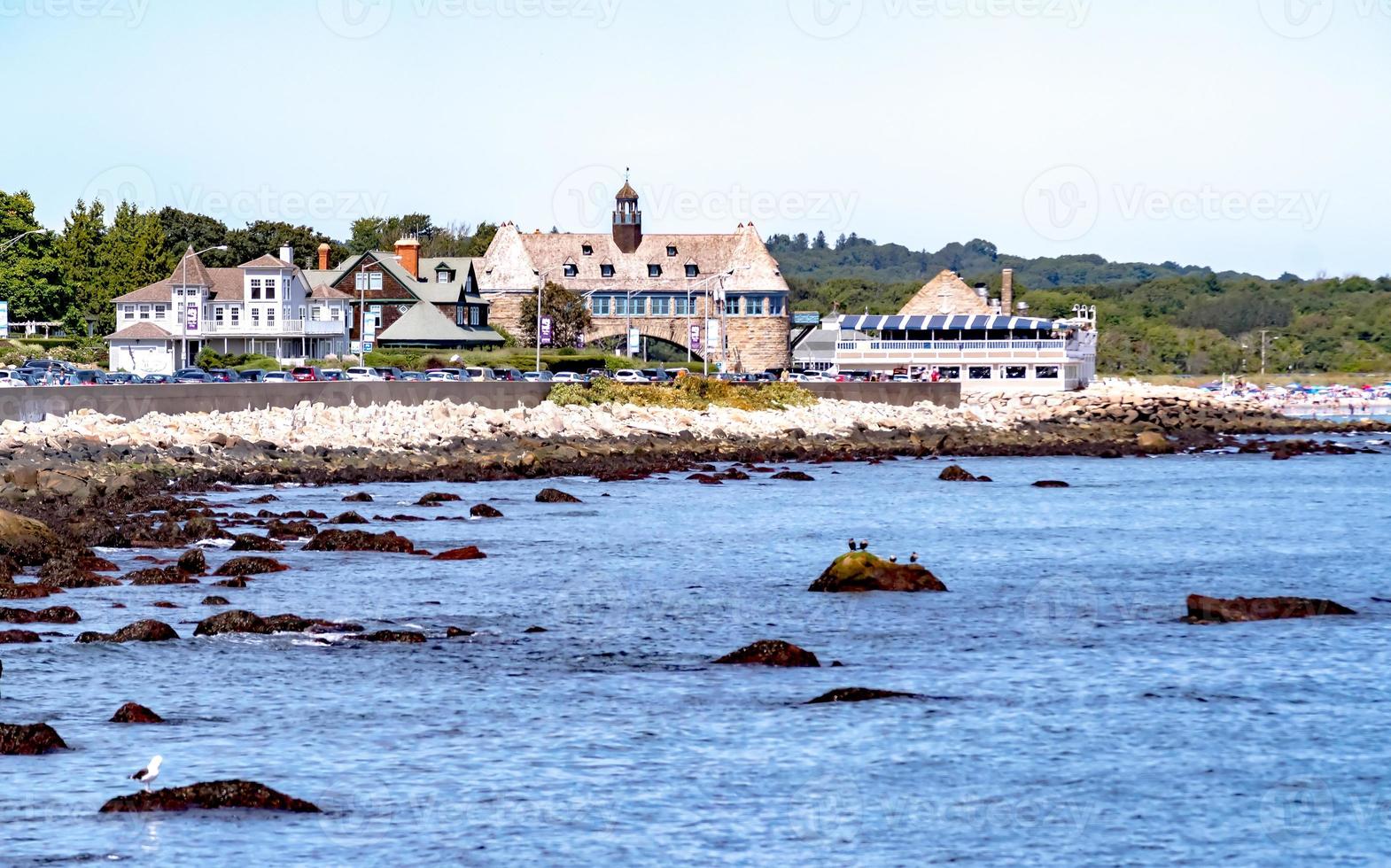 scene delle spiagge della costa a narragansett, rhode island foto