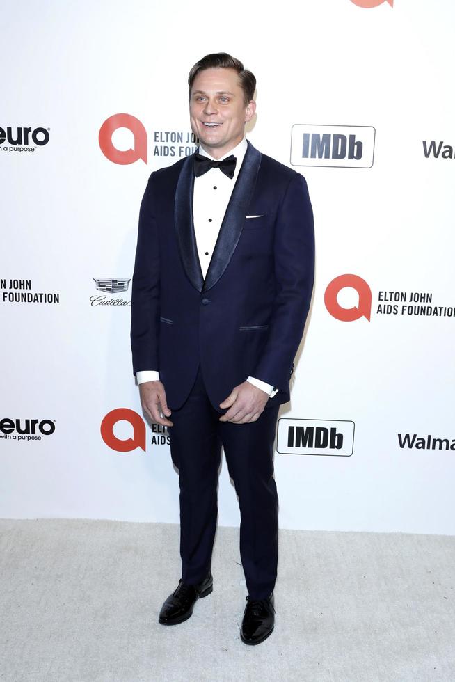 los angeles 9 febbraio - billy magnussen al 28° elton john aids fondazione festa di osservazione al parco di west hollywood il 9 febbraio 2020 a ovest di hollywood, ca foto