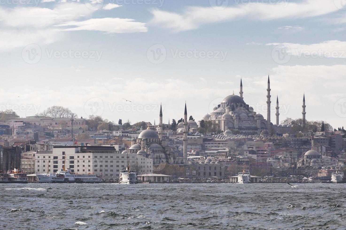Istanbul Bosforo scena con traghetti Classis foto