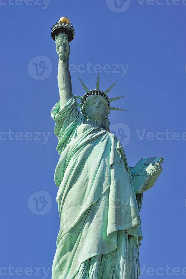 primo piano della statua della libertà a new york city manhattan foto