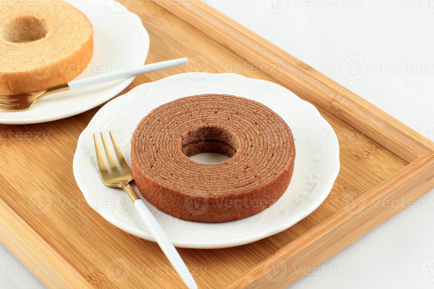 Yosei no mori o foresta degli sprites baumkuchen roll cake - a base di ingredienti hokkaido, avvolta strato dopo strato, cotta in un umido foto