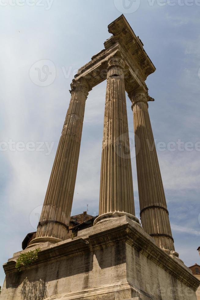 rovine del teatro di marcello, roma - italia foto