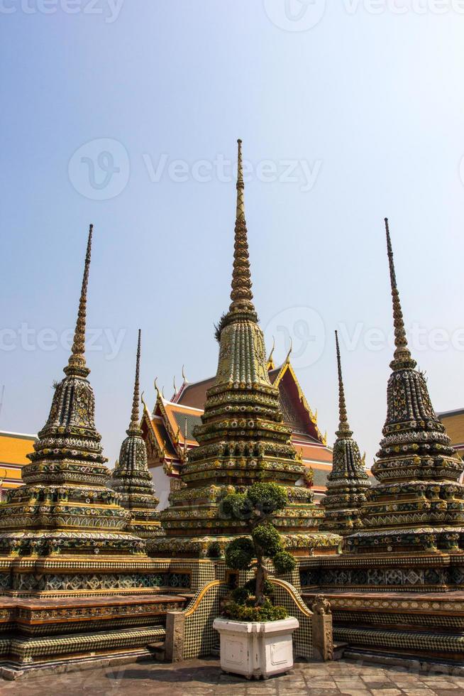 wat po il tempio della thailandia pagoda viaggio buddismo foto