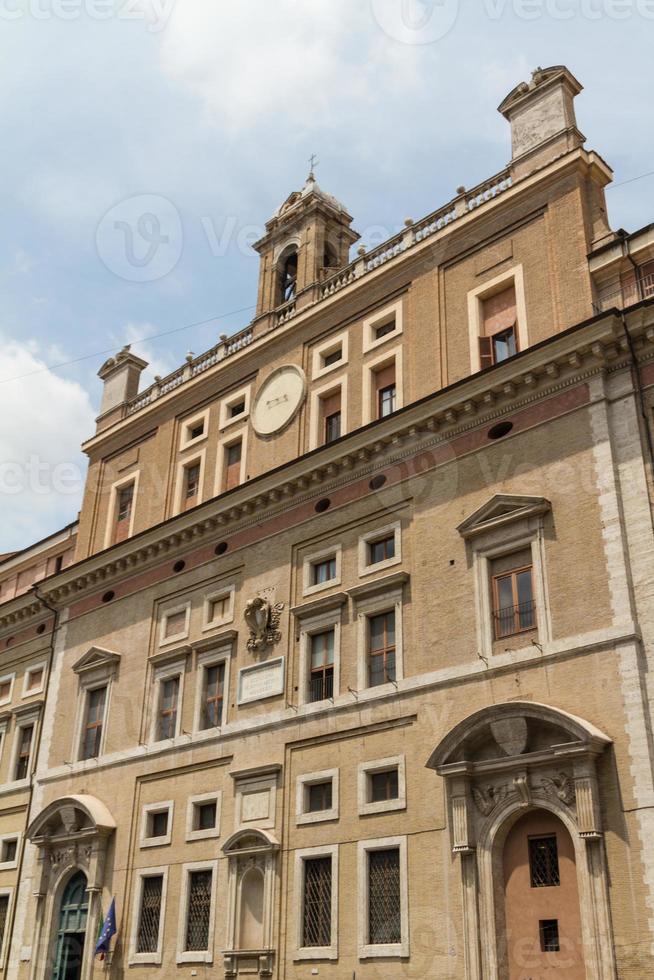 Roma, Italia. particolari architettonici tipici della città vecchia foto