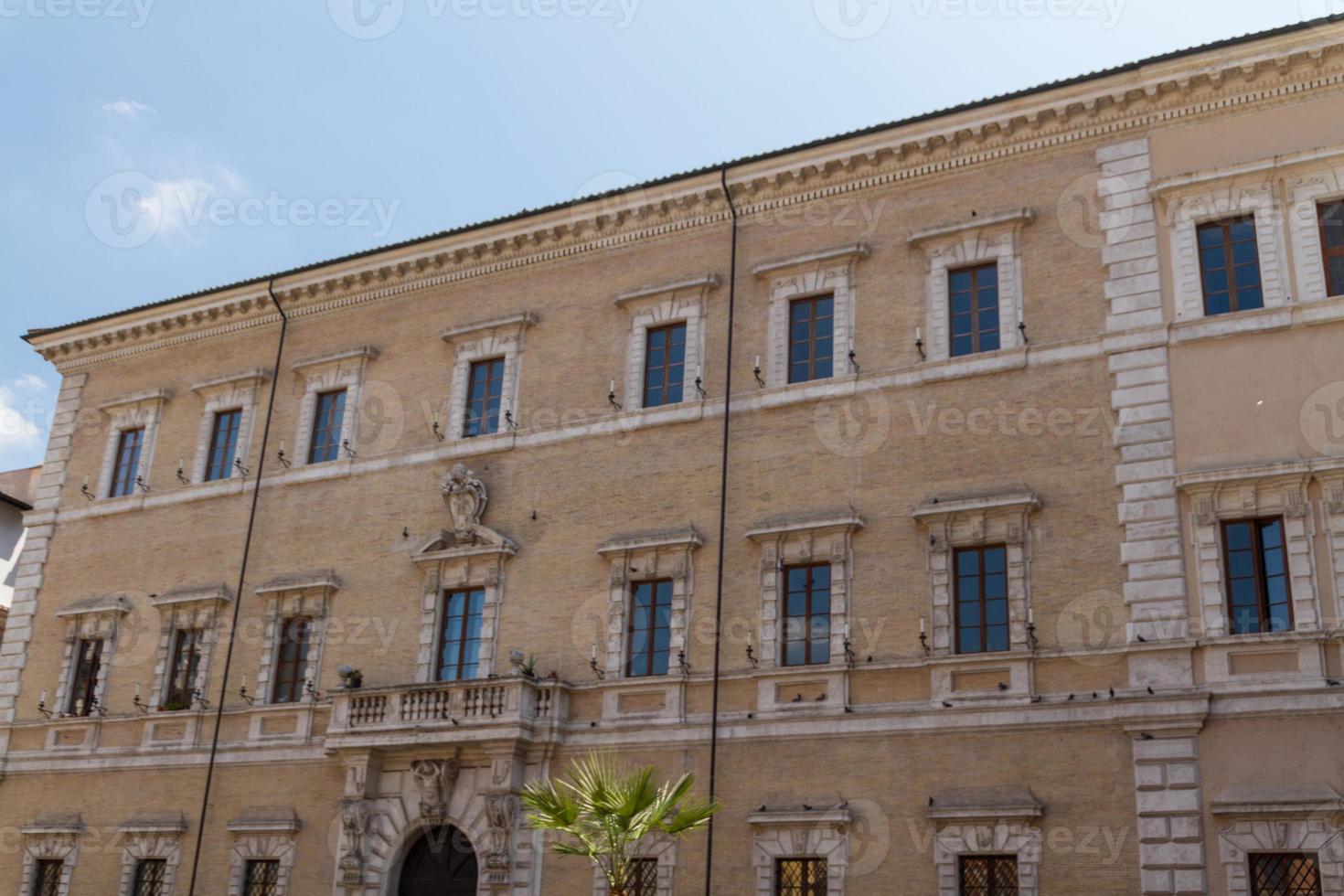 Roma, Italia. particolari architettonici tipici della città vecchia foto