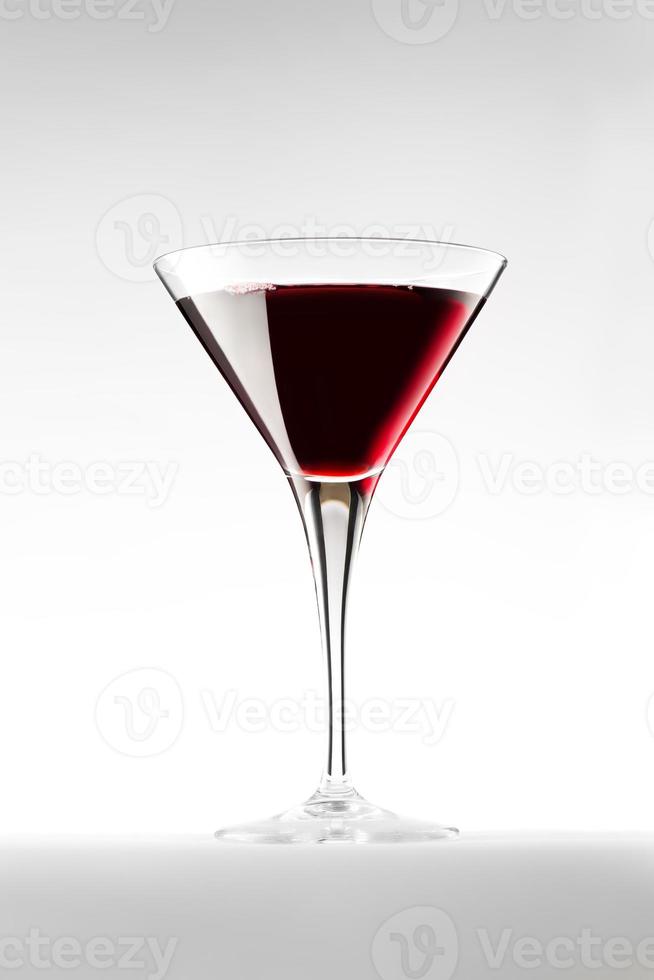 cocktail isolato su bianco foto