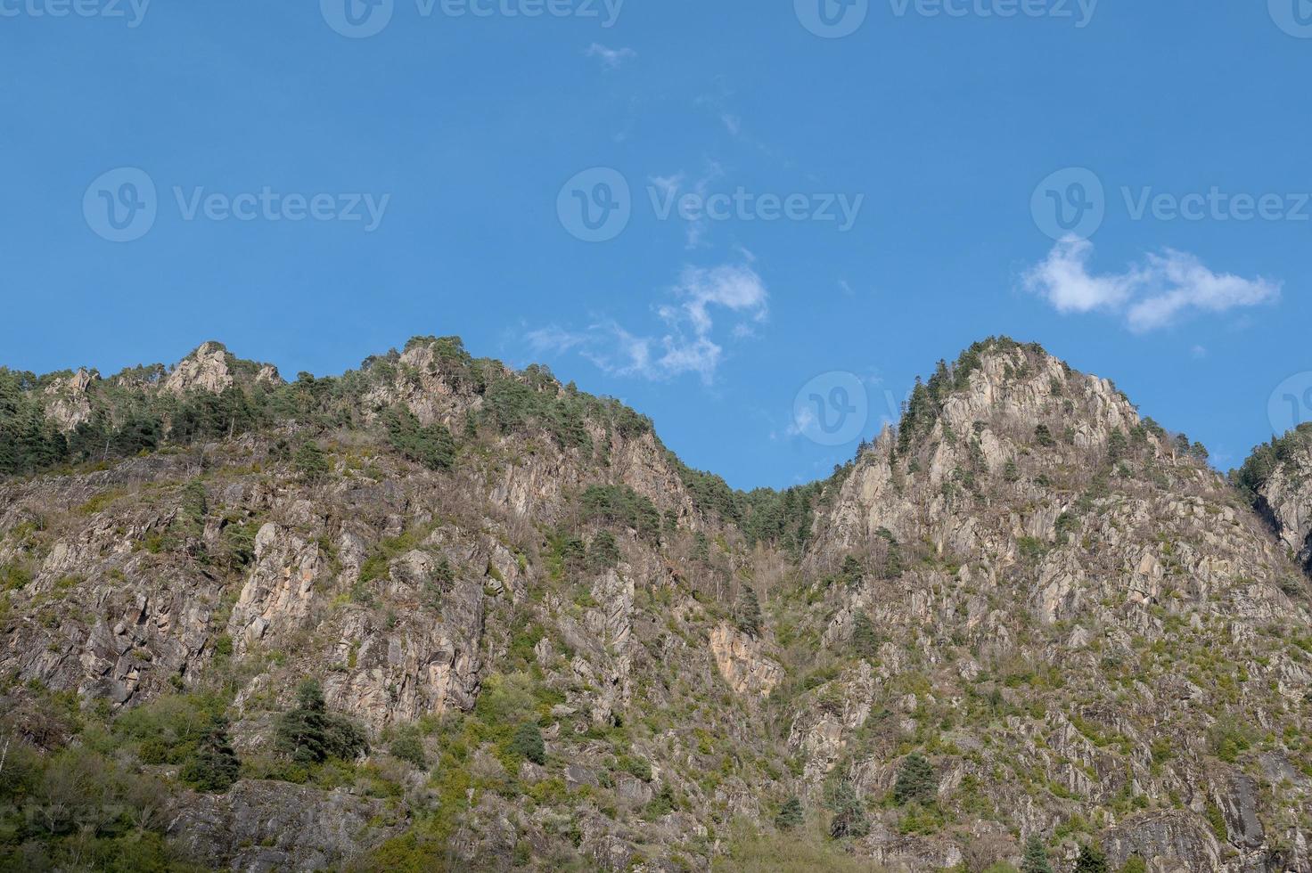 sentiero a madriu perafita claror valley in andorra, patrimonio mondiale dell'unesco foto