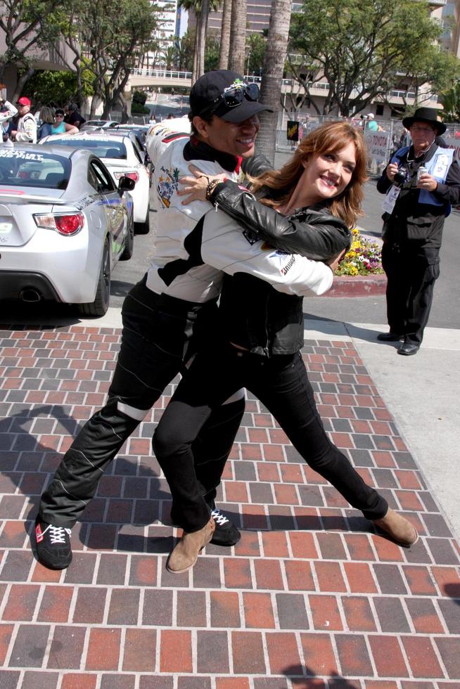 los angeles, 12 aprile - corbin bleu, amy purdy al long beach grand prix pro celeb race day al circuito di long beach grand prix il 12 aprile 2014 a long beach, ca foto