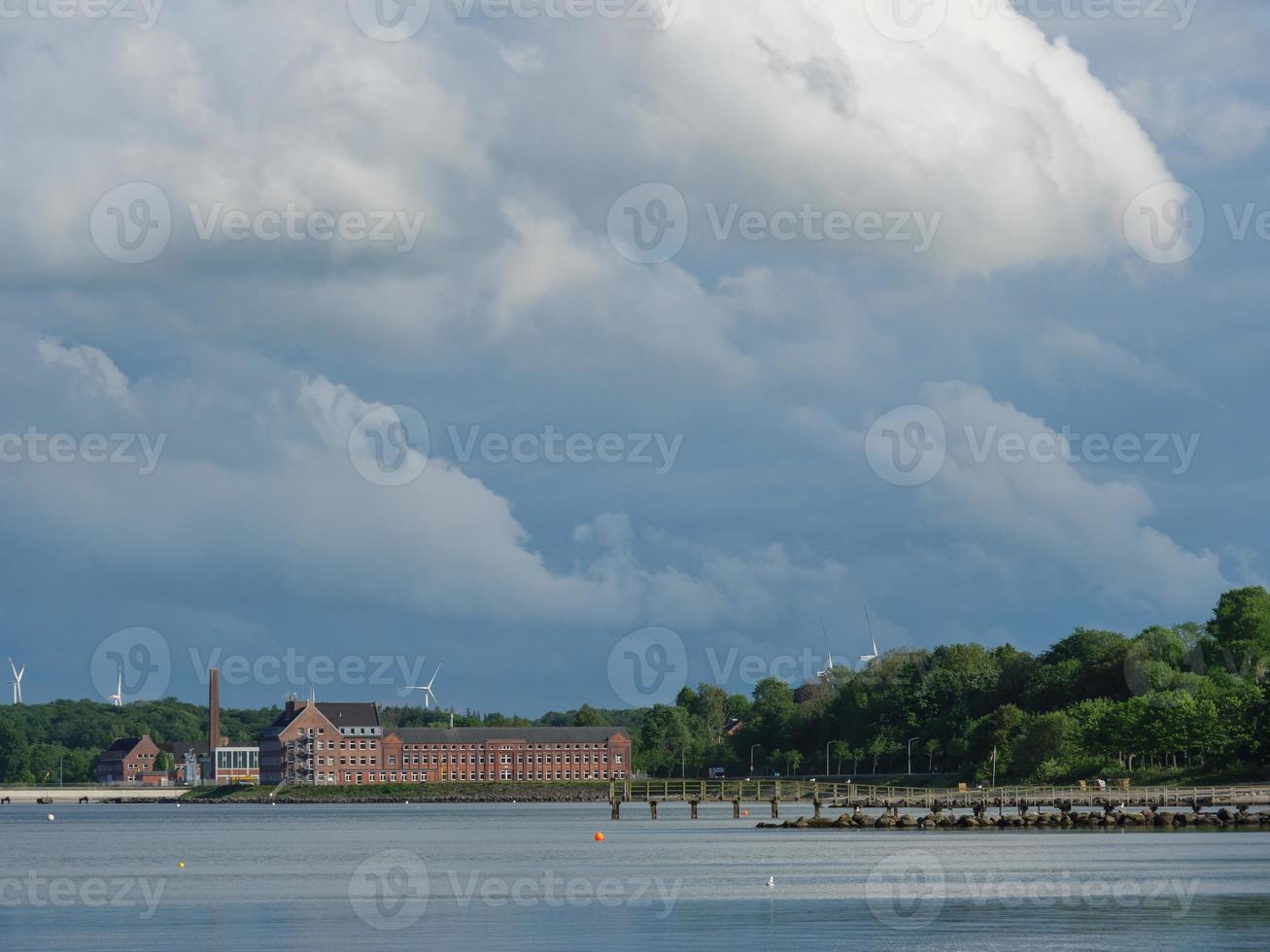 la città di eckernfoerde sul mar baltico foto