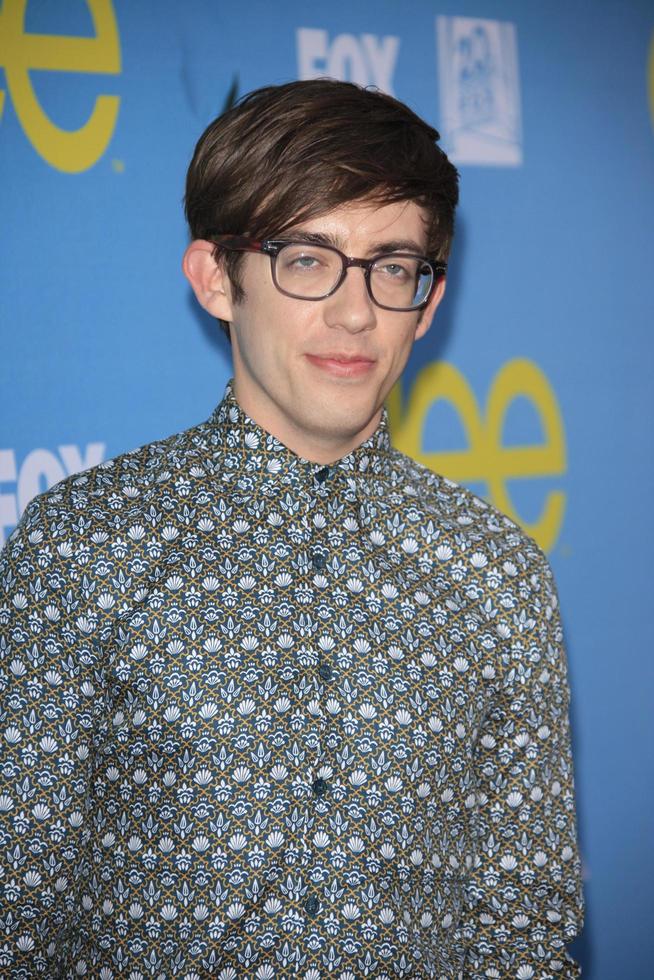 los angeles, 1 maggio - kevin mchale arriva alla proiezione e al panel della glee tv academy al teatro dell'accademia televisiva il 1 maggio 2012 a nord hollywood, ca foto