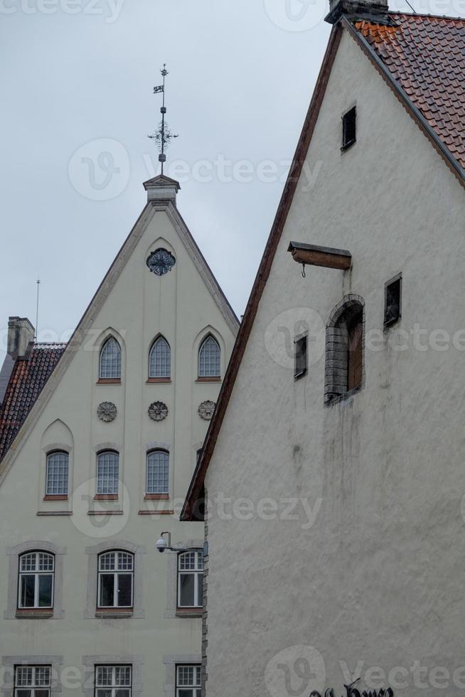 la città di tallinn in estonia foto