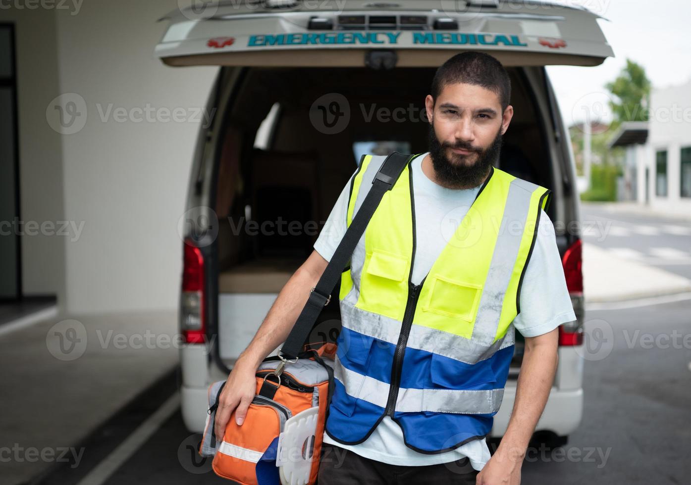 borsa di pronto soccorso, per l'équipe medica che presta il primo soccorso in caso di incidente foto