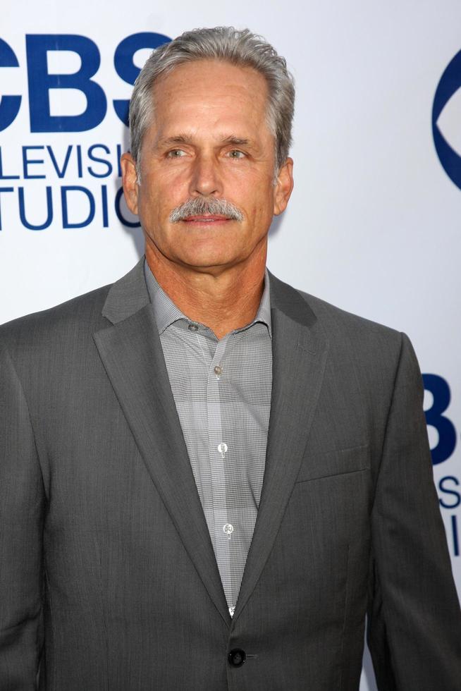 los angeles, 19 maggio - gregory harrison al cbs summer soiree al london hotel il 19 maggio 2014 a west hollywood, ca foto