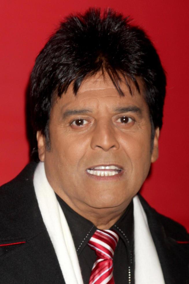 los angeles, 28 novembre - erik estrada arriva alla parata di natale di hollywood 2010 all'hollywood boulevard il 28 novembre 2010 a los angeles, ca foto