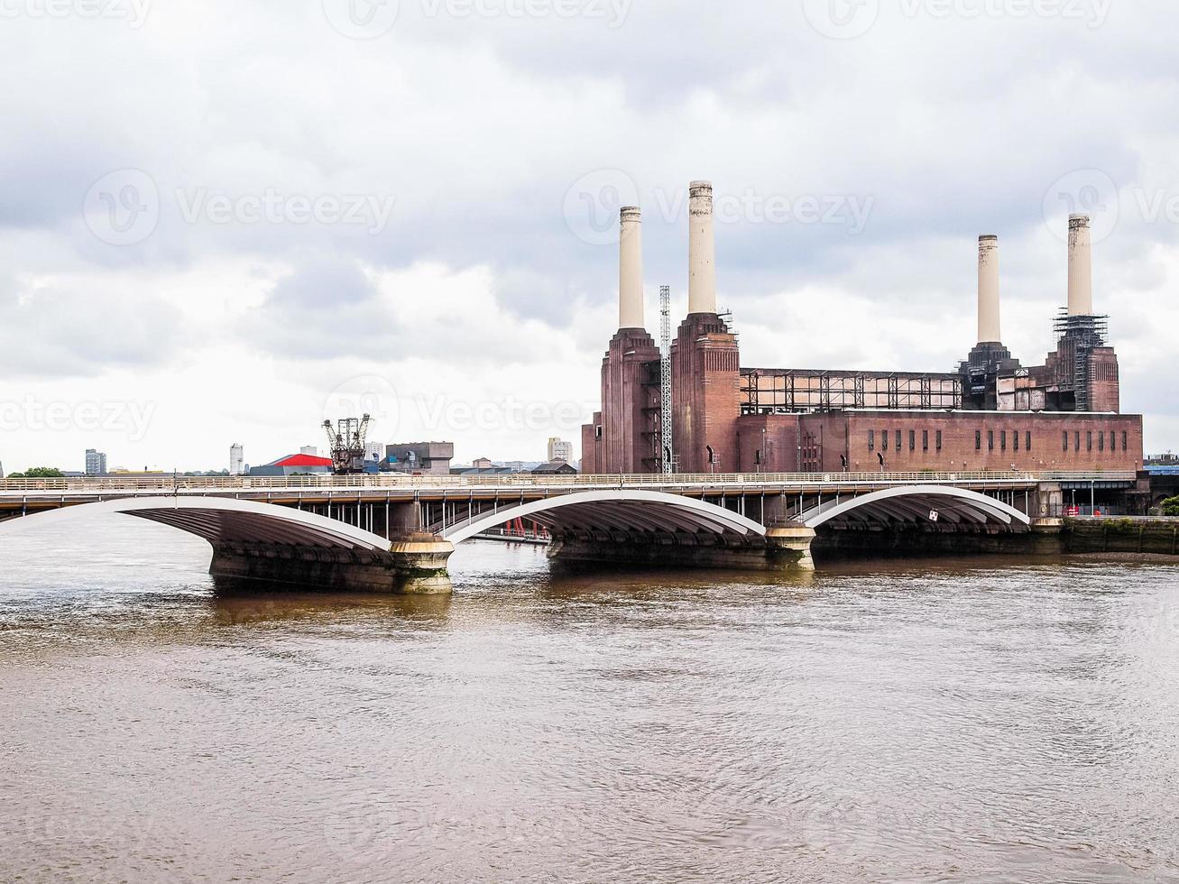 hdr battersea powerstation londra foto