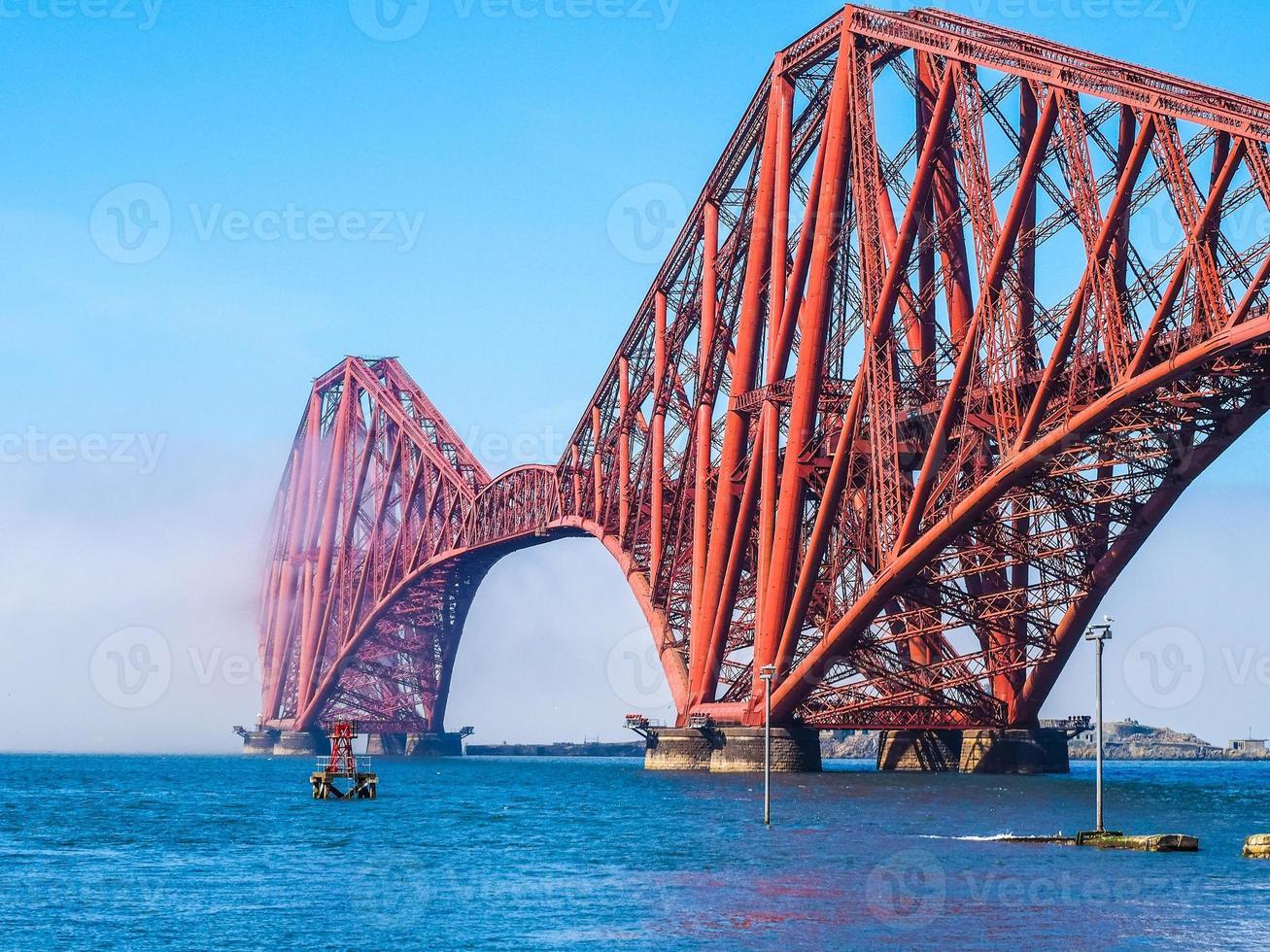 hdr four bridge over firth of four a edimburgo foto