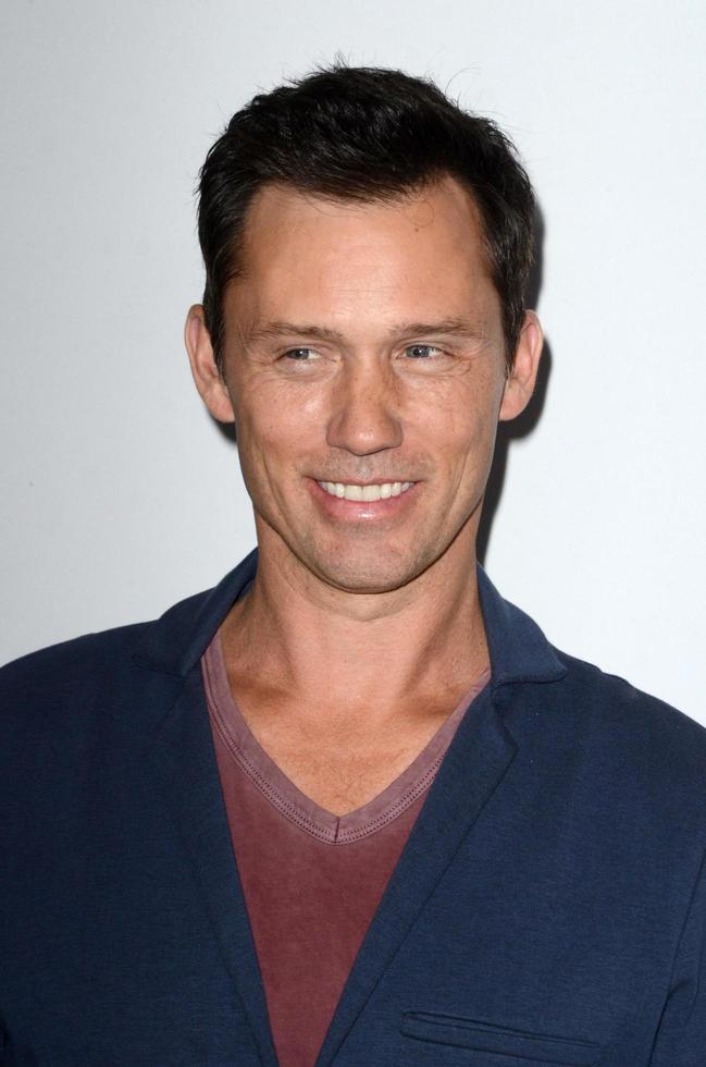 los angeles, 5 agosto - jeffrey donovan all'hulu tca summer 2016 press tour al beverly hilton hotel il 5 agosto 2016 a beverly hills, ca foto