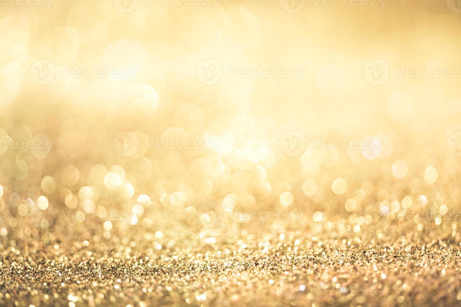 golden glitter bokeh illuminazione texture sfocato sfondo astratto per compleanno, anniversario, matrimonio, capodanno o natale foto