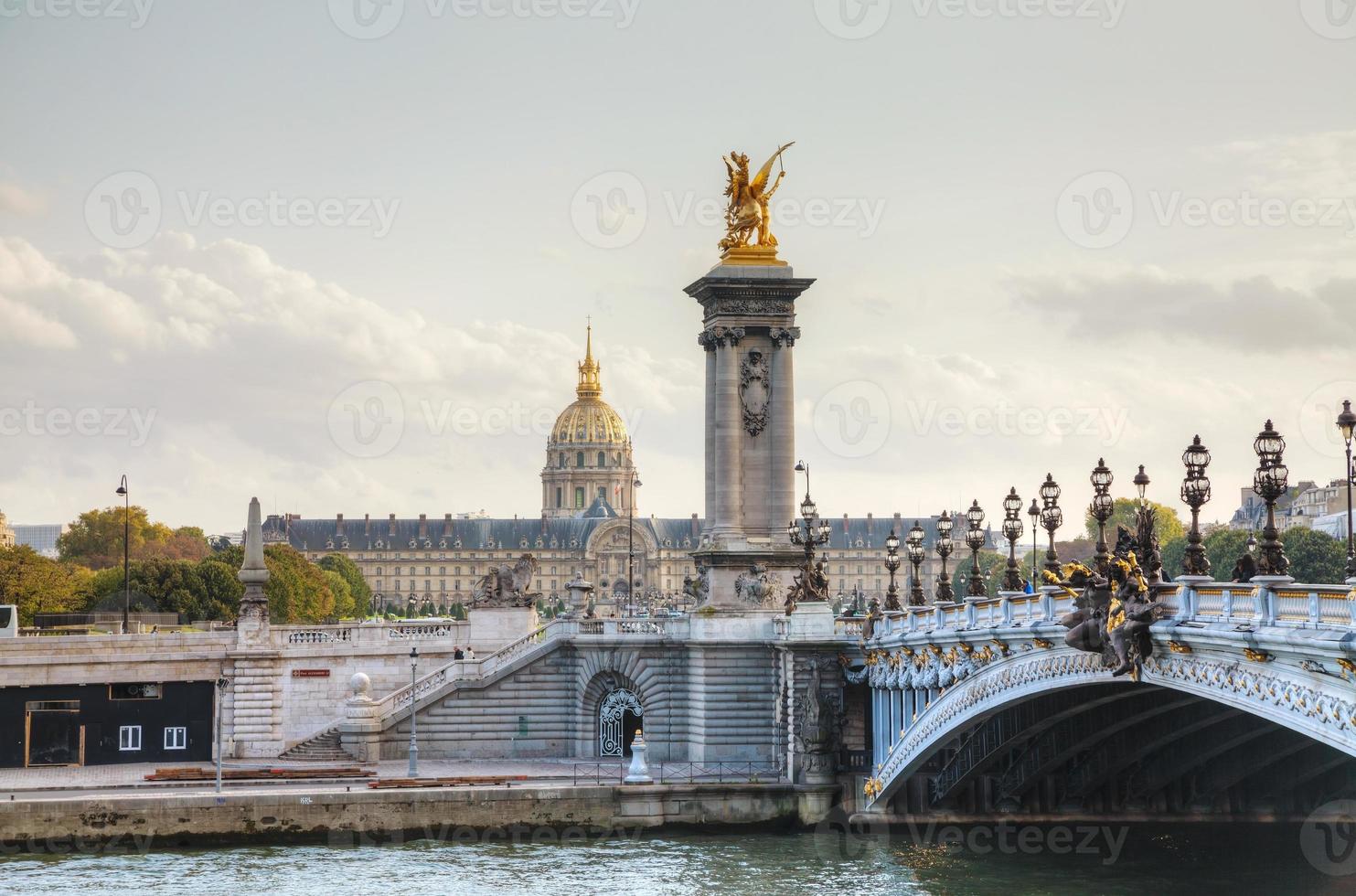 alexander iii bridge a parigi foto