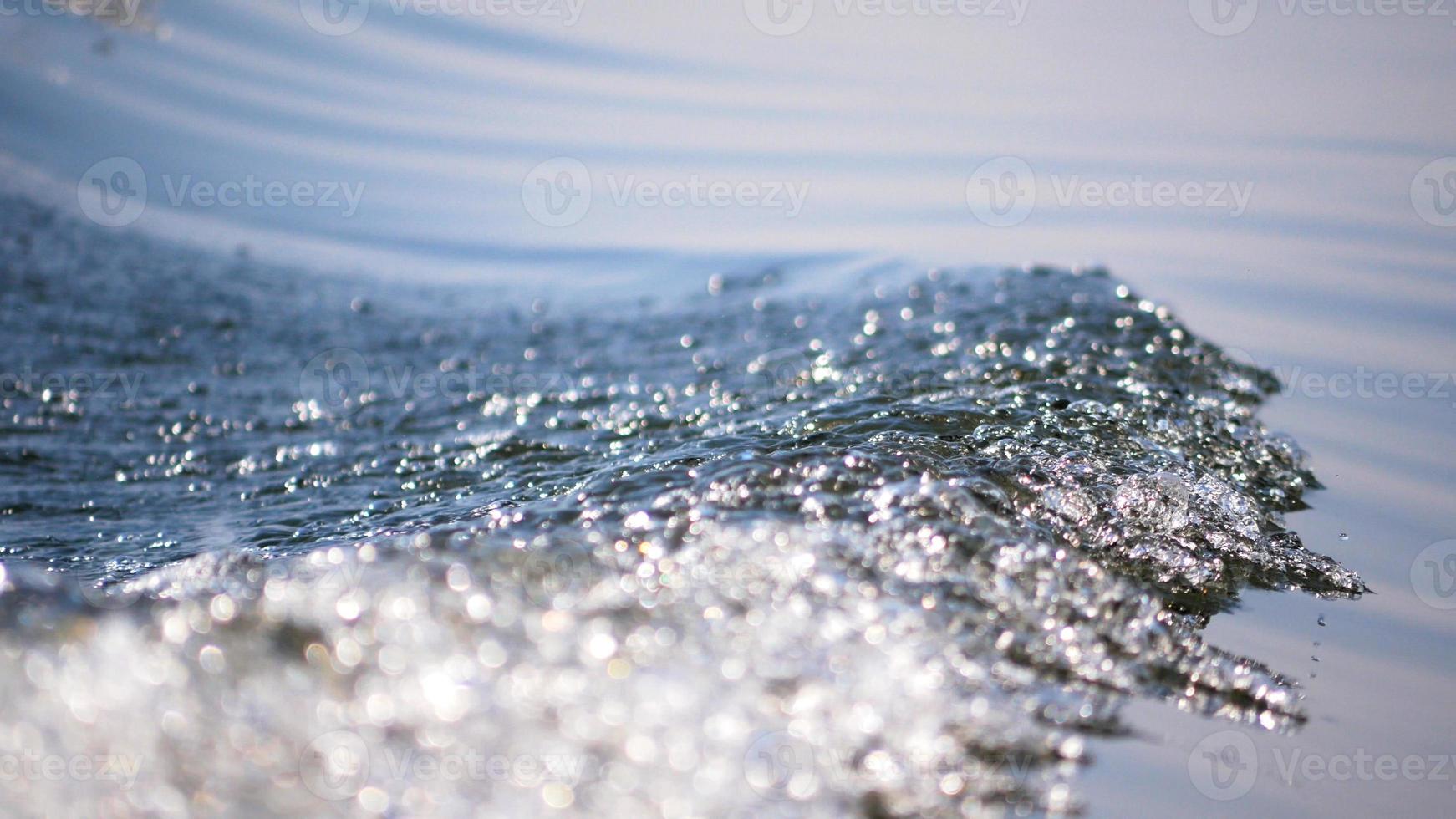 bella onda sul mare con bolla foto