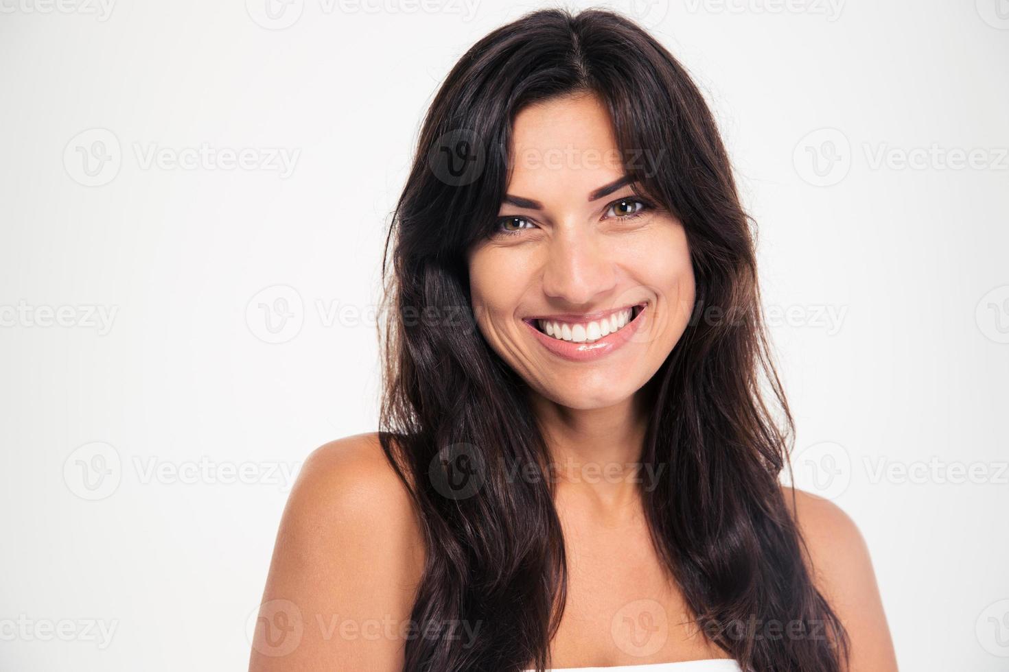 Ritratto di bellezza di una donna sorridente foto