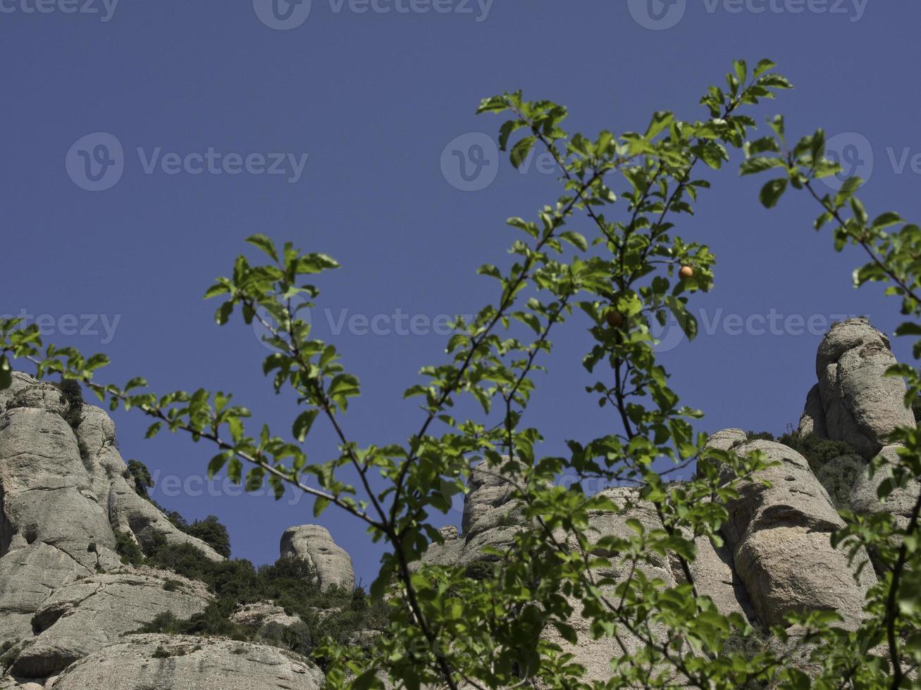 convento di montserrat in spagna foto