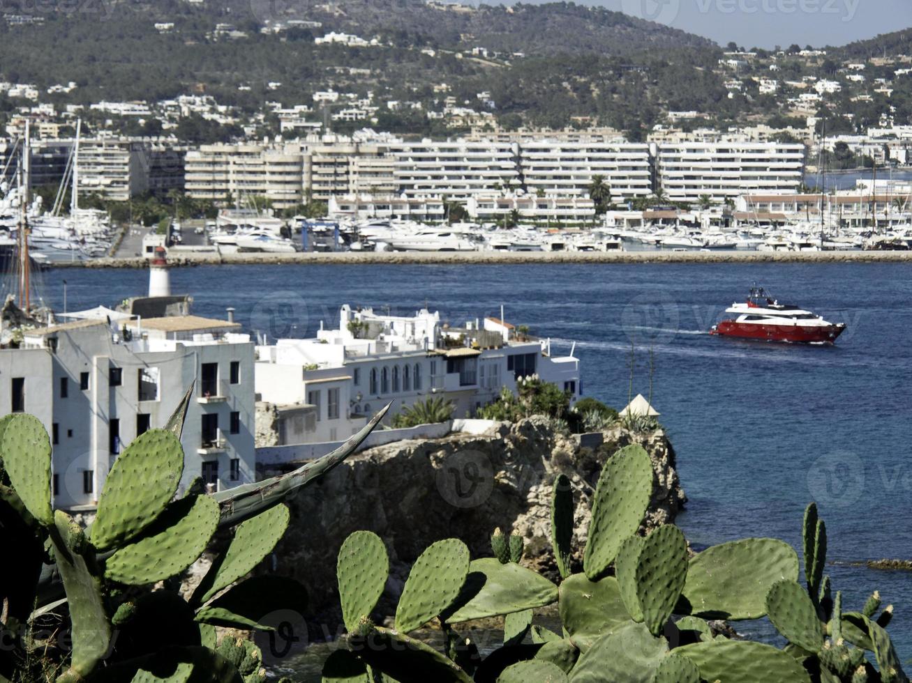 l'isola di ibiza in spagna foto