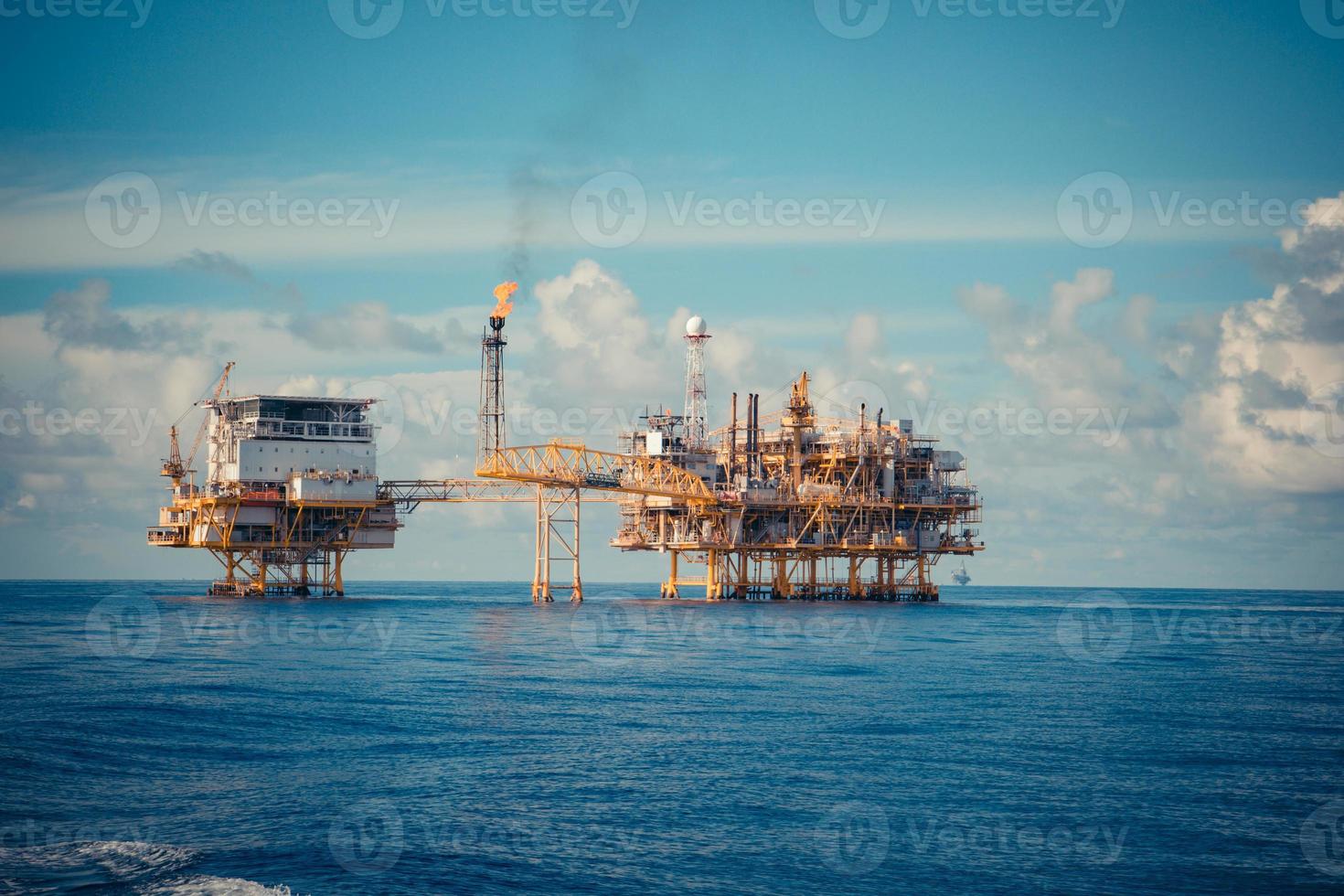 petrolio e gas dell'industria offshore foto