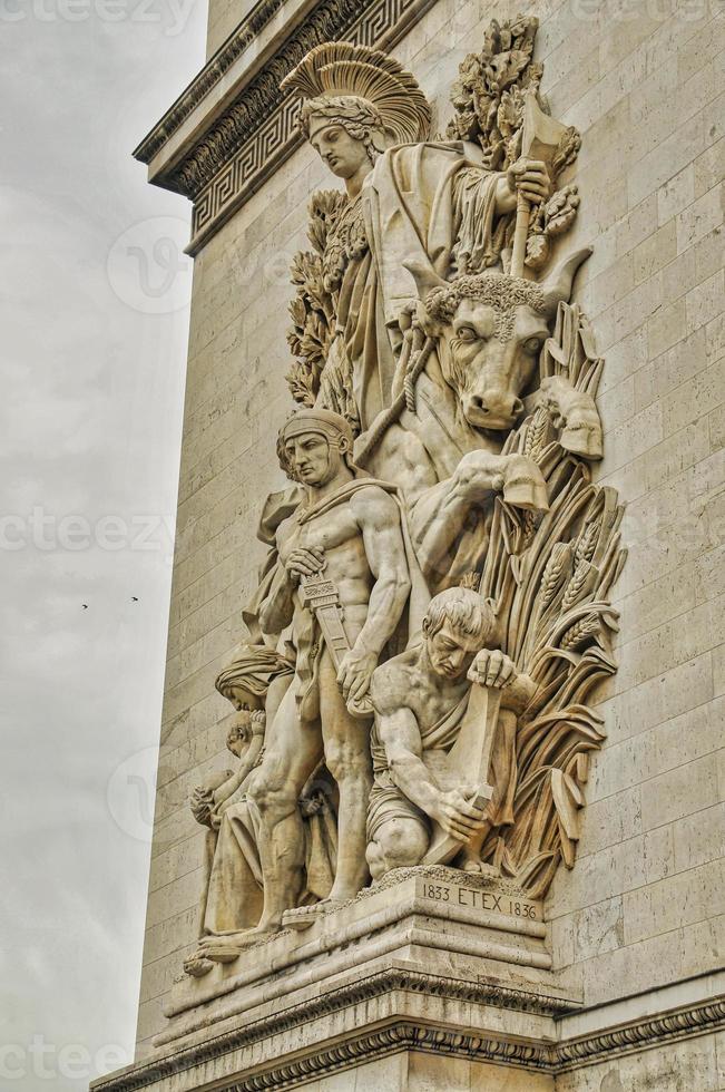 arc de triomphe etoile a parigi foto