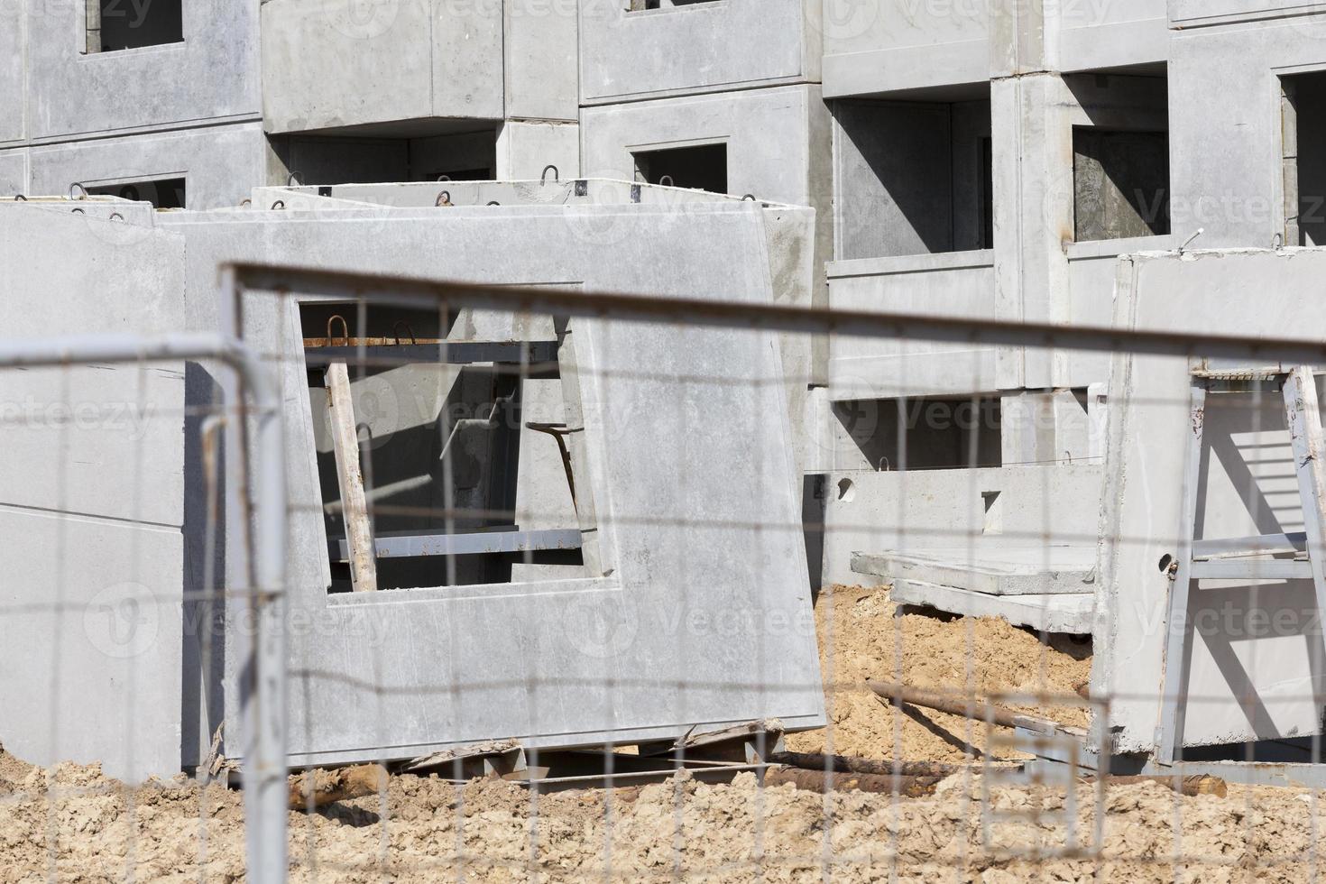 costruzione edificio in vendita di locali per appartamenti e uffici foto