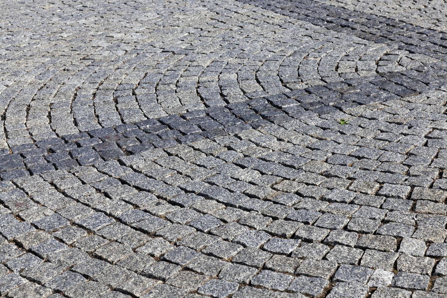 una strada moderna fatta di ciottoli e sassi foto