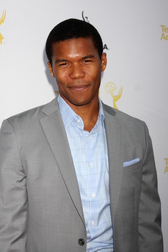 los angeles, 12 agosto - gaius charles al dinamico e diversificato - una celebrazione del 66° Emmy Awards dell'evento sulla diversità all'accademia televisiva il 12 agosto 2014 a nord hollywood, ca foto