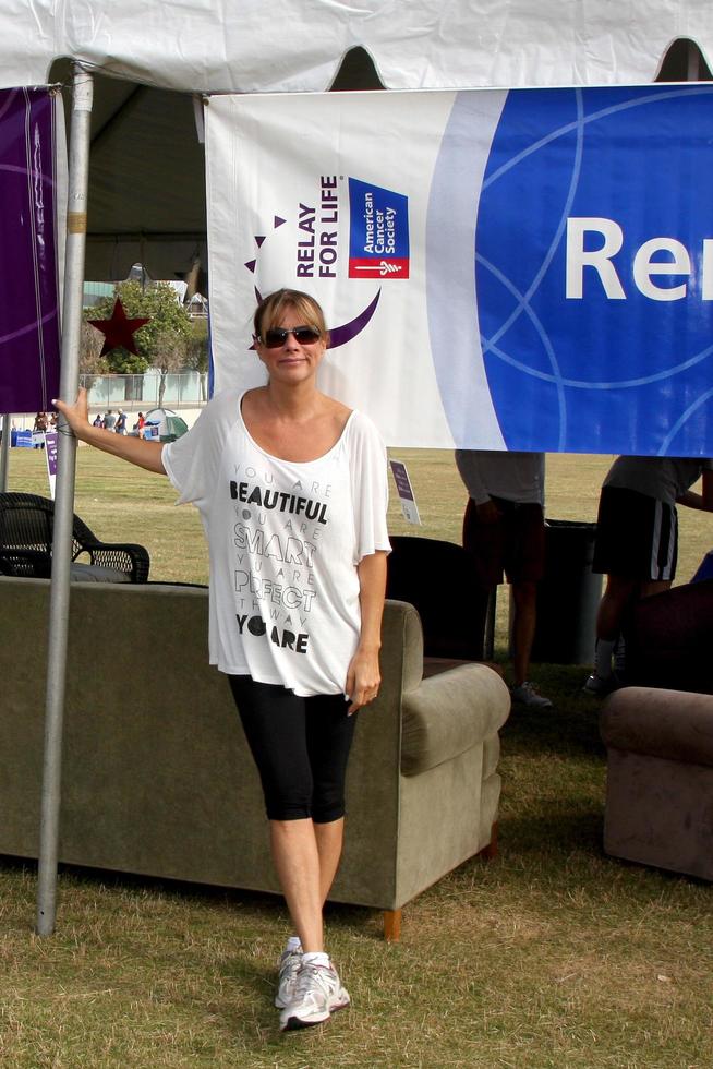 los angeles, 30 luglio - nancy grahn alla seconda edizione della American Cancer Society s hollywood relay for life alla helen bernstein high school il 30 luglio 2011 a los angeles, ca foto