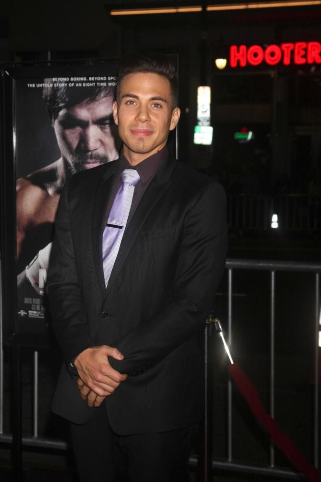 los angeles, 20 gennaio - apolo anton ohno alla premiere di manny los angeles in un teatro cinese tcl il 20 gennaio 2015 a los angeles, ca foto