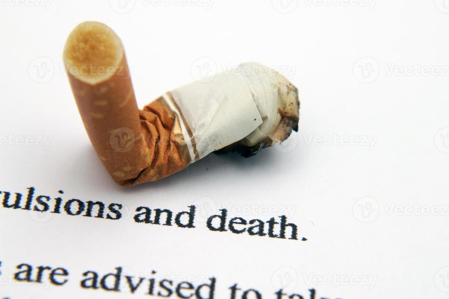 sigaretta e morte foto