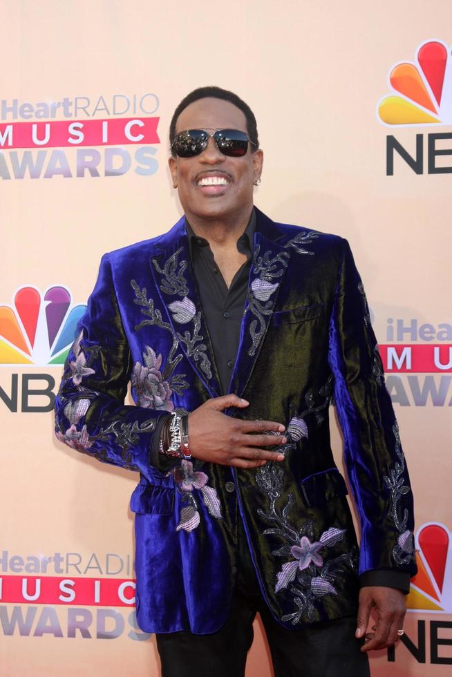 Los angeles, 29 mar - charlie wilson al 2015 iheartradio music awards presso l'auditorium del santuario il 29 marzo 2015 a los angeles, ca foto