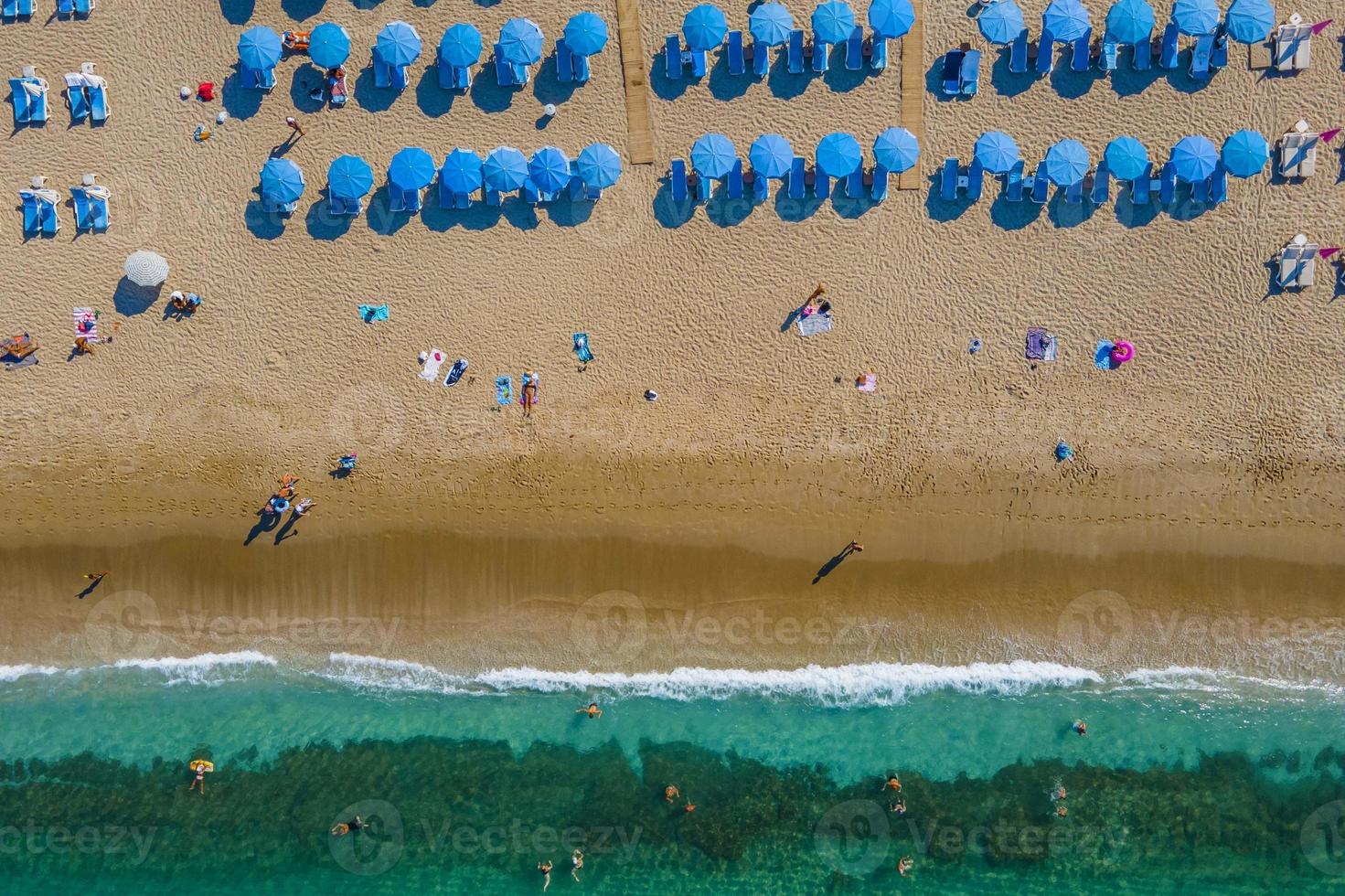 spiaggia aerea e mare foto