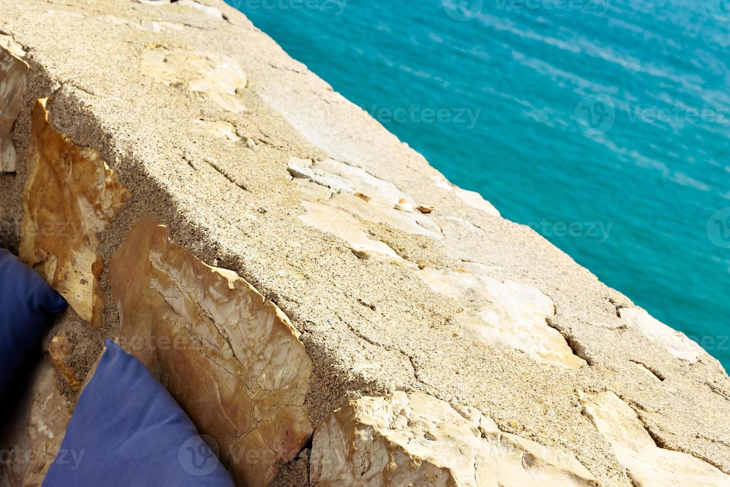 pezzo del muro della terrazza del ristorante. immagine orizzontale. foto