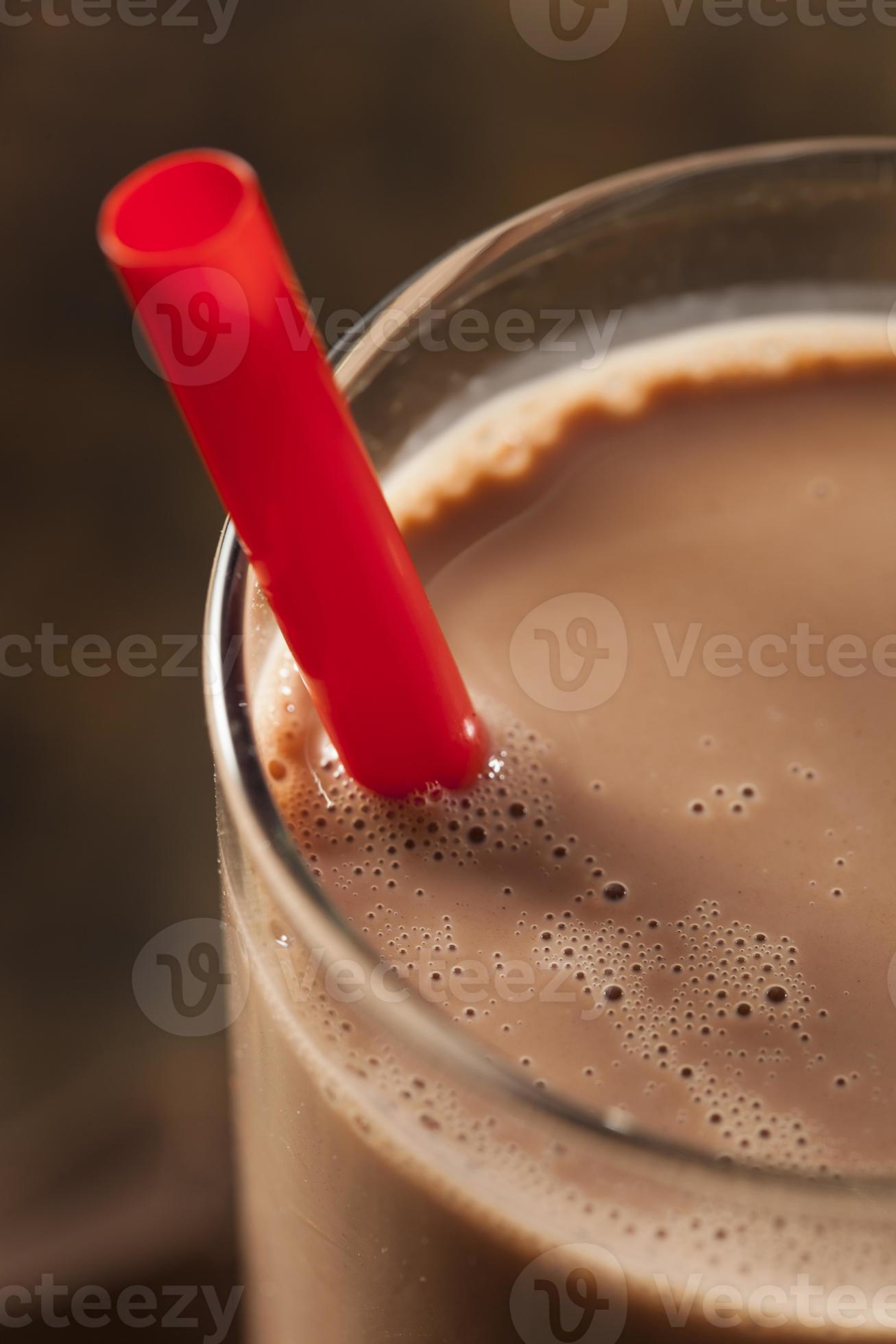 delizioso latte al cioccolato rinfrescante foto