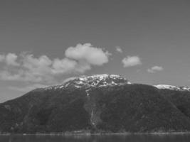 panoramica della Norvegia in primavera foto