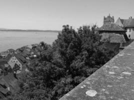 la città di meersburg sul lago di costanza foto