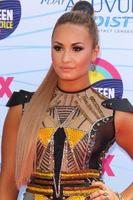 los angeles, 22 luglio - demi lovato arriva al 2012 teen Choice Awards al gibson ampitheatre il 22 luglio 2012 a los angeles, ca foto