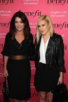 los angeles, 26 settembre - lisa vanderpump, rumer willis a beneficio cosmetici dà il via al weekend delle donne ala nello spazio 15 venti il 26 settembre 2014 a los angeles, ca foto