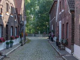 villaggio di krudenburg sul fiume Lippe foto