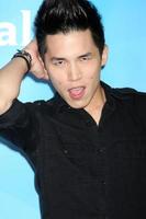 los angeles, 25 luglio - abraham lim arriva al nbc universal cable tca summer 2012 press tour al beverly hilton hotel il 25 luglio 2012 a beverly hills, ca foto