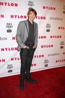 Los angeles, 10 aprile - dylan riley snyder arriva alla rivista di nylon tredicesimo anniversario a smashbox il 10 aprile 2012 a los angeles, ca foto