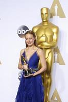 los angeles, 28 febbraio - brie larson all'88° premio annuale dell'accademia, sala stampa al teatro dolby il 28 febbraio 2016 a los angeles, ca foto